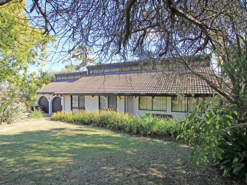 25 Inlet Avenue, Sussex Inlet NSW 2540