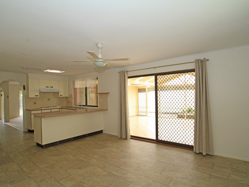 10 Justfield Drive, Sussex Inlet NSW 2540