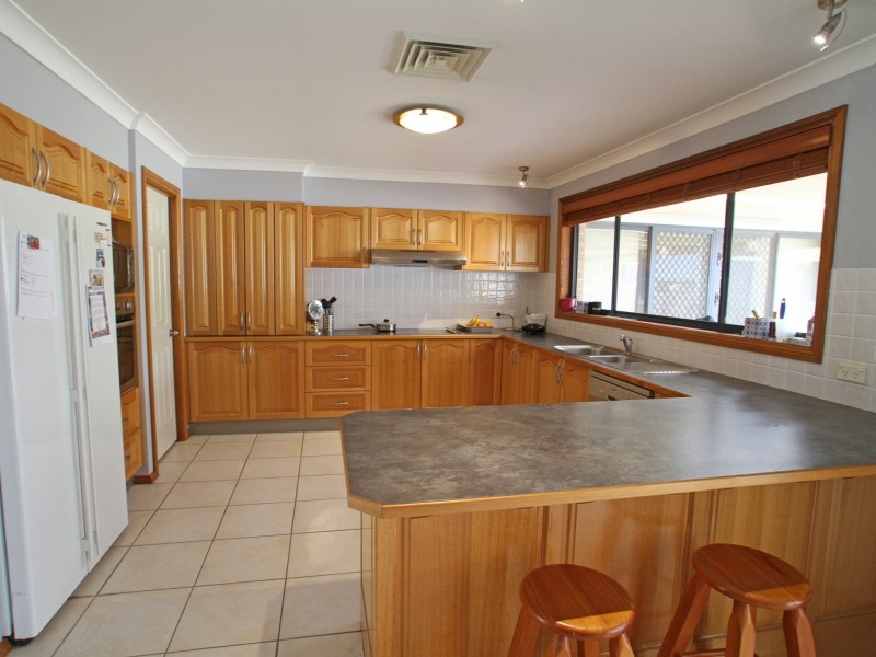 442 Sussex Inlet Road, Sussex Inlet NSW 2540
