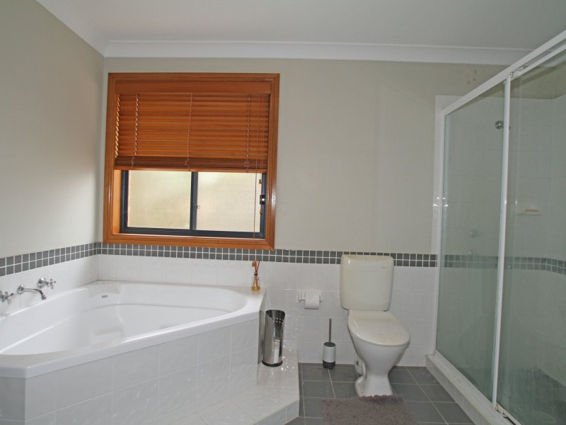 442 Sussex Inlet Road, Sussex Inlet NSW 2540