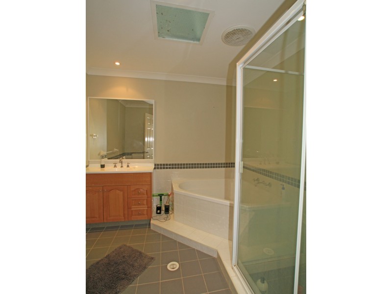 442 Sussex Inlet Road, Sussex Inlet NSW 2540