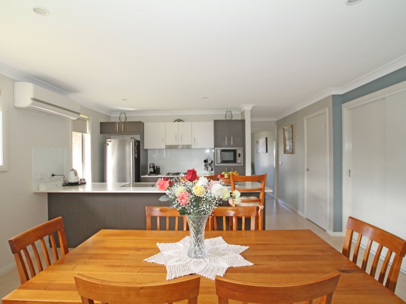 6 Chichester Road, Sussex Inlet NSW 2540
