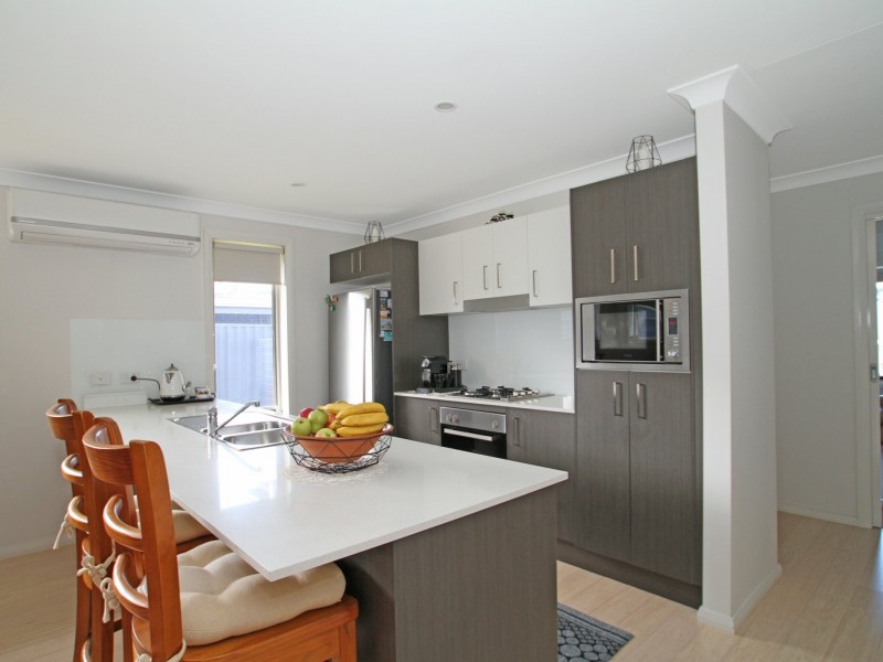 6 Chichester Road, Sussex Inlet NSW 2540