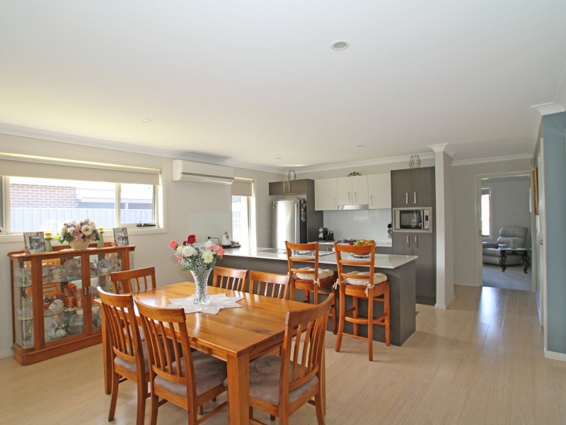 6 Chichester Road, Sussex Inlet NSW 2540