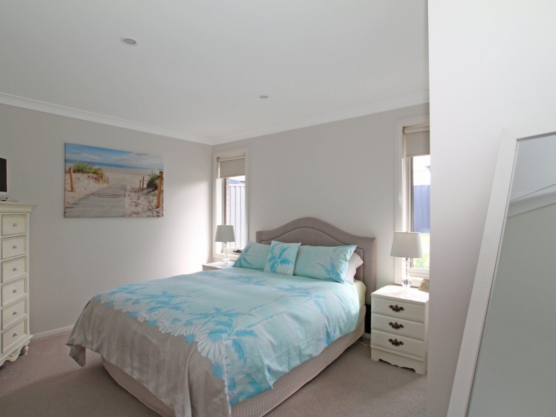 6 Chichester Road, Sussex Inlet NSW 2540