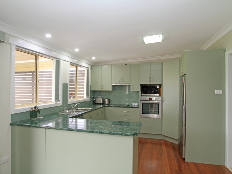 48 Glanville Road, Sussex Inlet NSW 2540