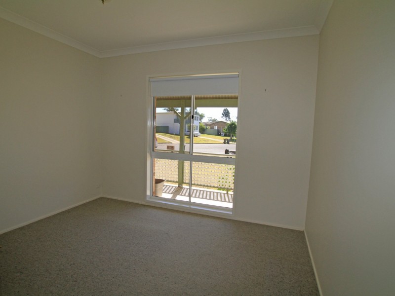 13 Inlet Avenue, Sussex Inlet NSW 2540