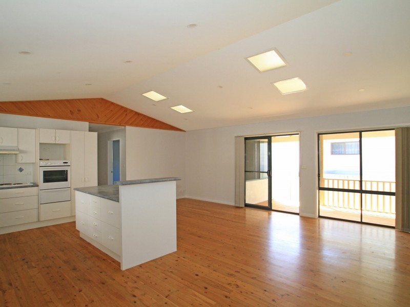 9 Greentree Avenue, Sussex Inlet NSW 2540
