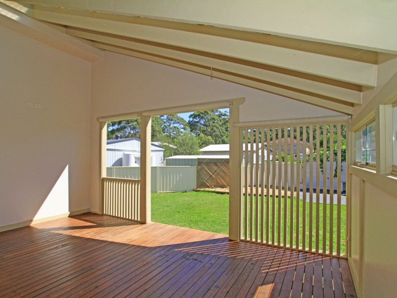 9 Greentree Avenue, Sussex Inlet NSW 2540