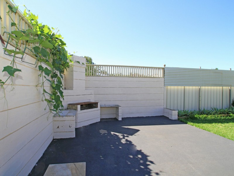 9 Greentree Avenue, Sussex Inlet NSW 2540