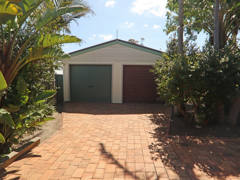 25 Surfway Avenue, Berrara NSW 2540