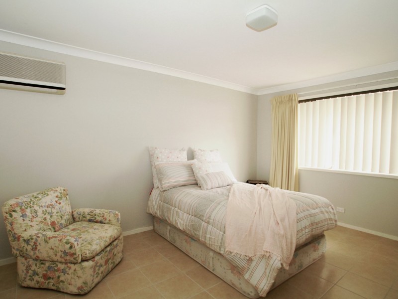 9 Anchorage Close, Sussex Inlet NSW 2540
