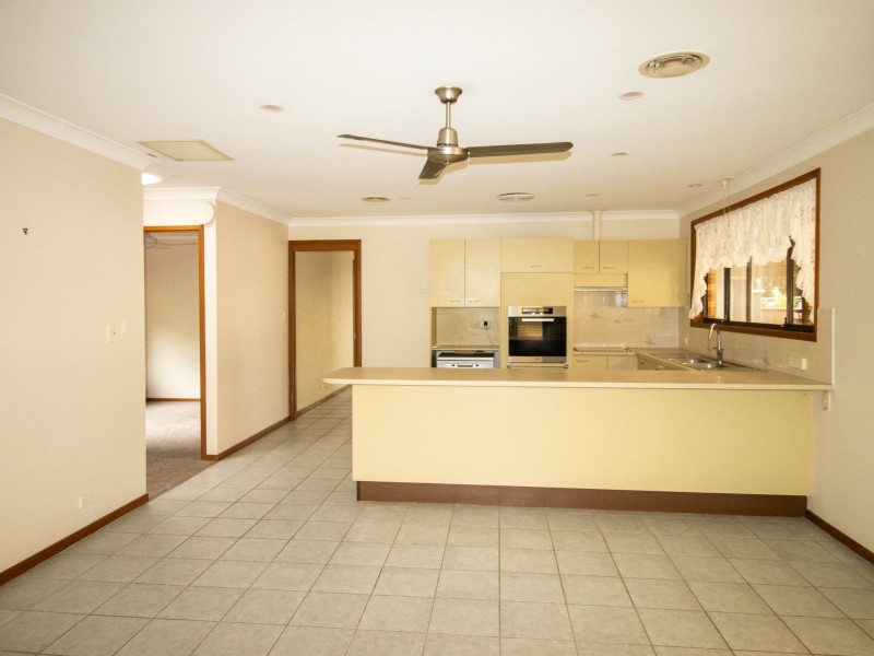 38 Cater Crescent, Sussex Inlet NSW 2540