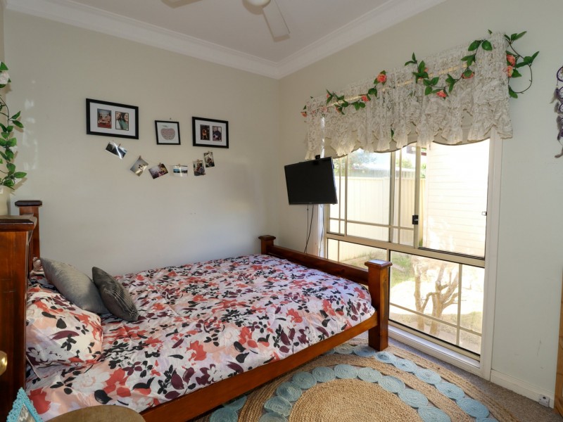 48 Sussex Inlet Road, Sussex Inlet NSW 2540