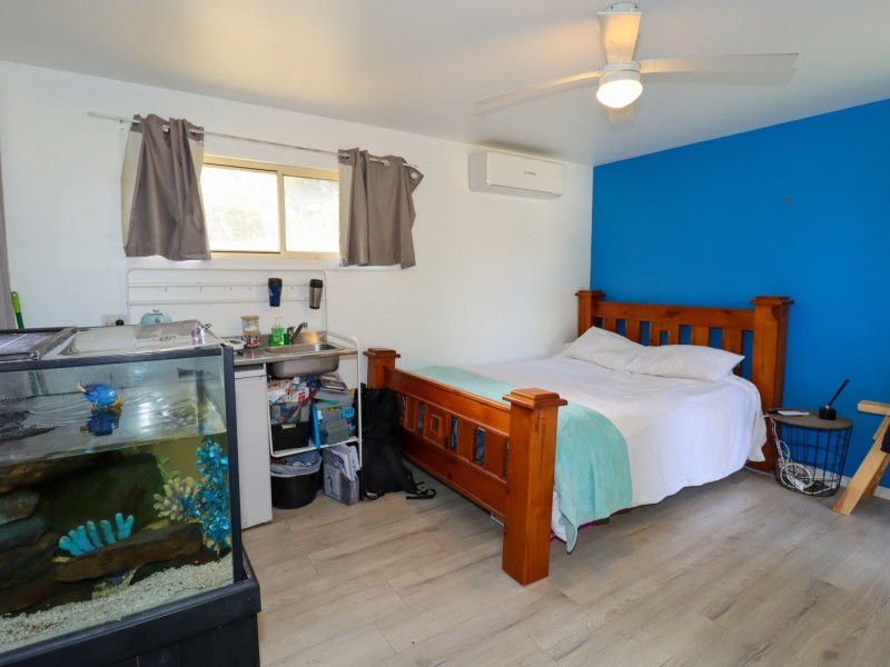 48 Sussex Inlet Road, Sussex Inlet NSW 2540