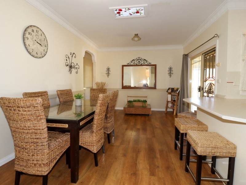 48 Sussex Inlet Road, Sussex Inlet NSW 2540