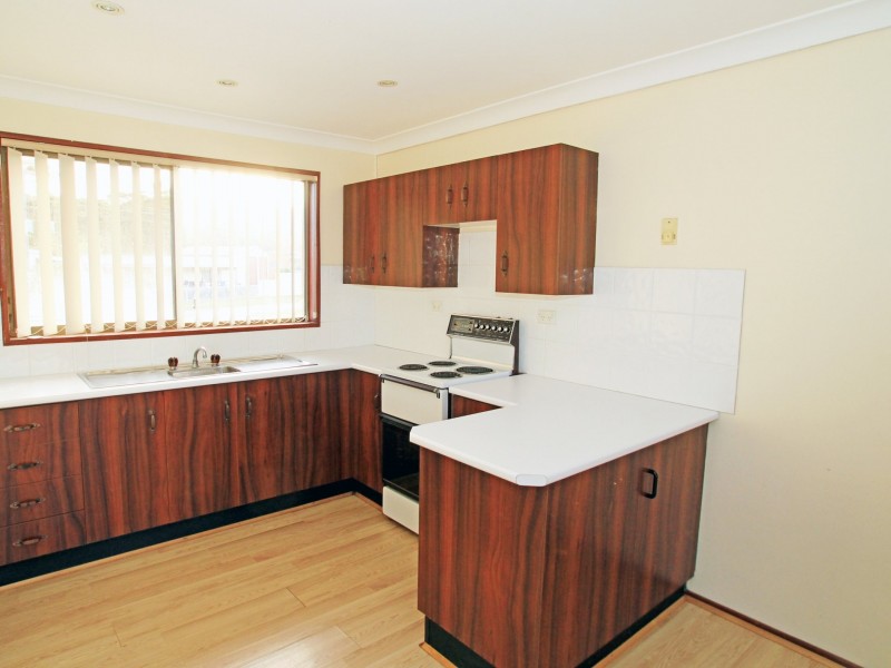 2/58 Iverison Road, Sussex Inlet NSW 2540