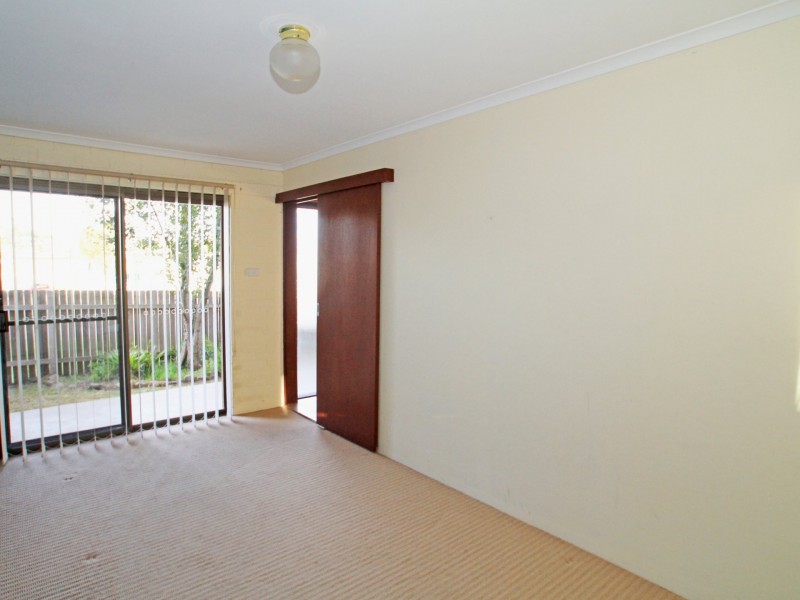 2/58 Iverison Road, Sussex Inlet NSW 2540