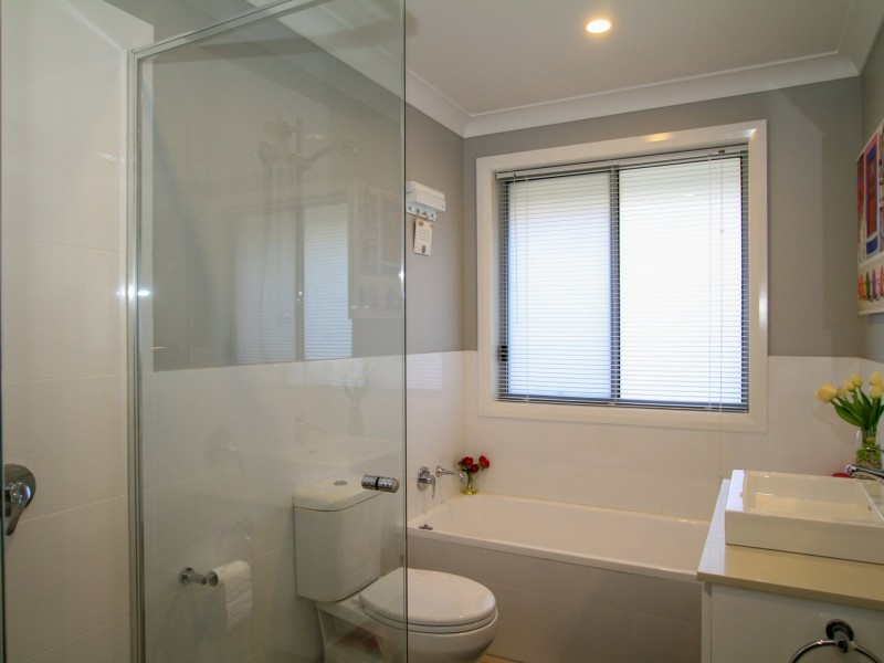 6 Peacehaven Way, Sussex Inlet NSW 2540