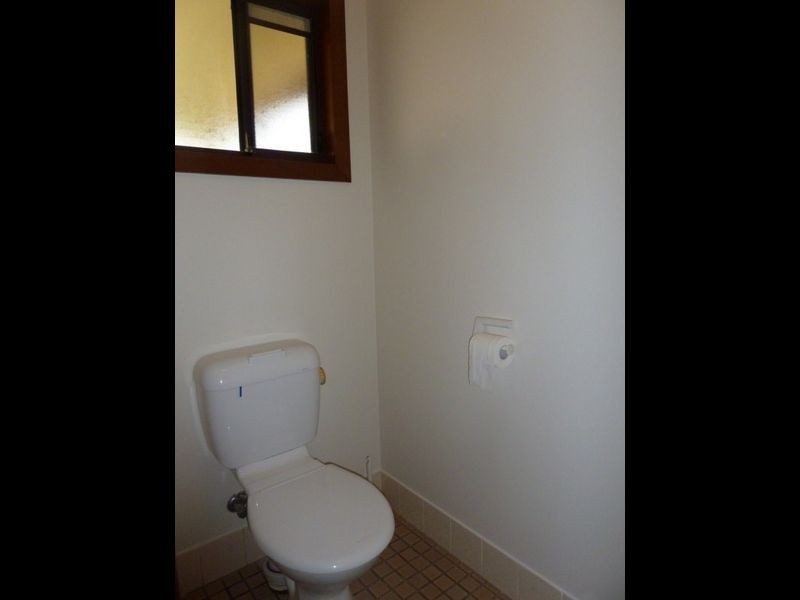8 Pearl Close, Sussex Inlet NSW 2540
