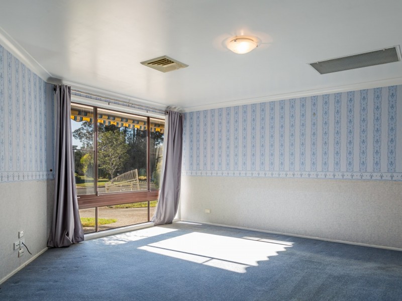 74 Jacobs Drive, Sussex Inlet NSW 2540