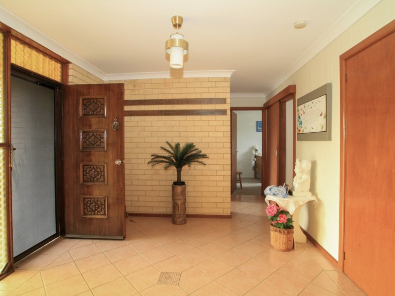 125 River Road, Sussex Inlet NSW 2540