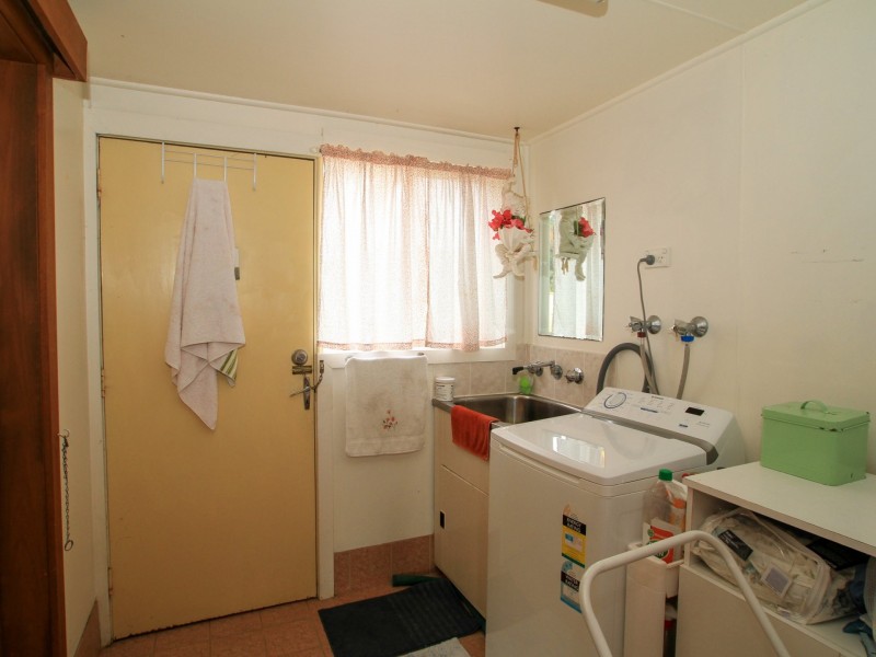 125 River Road, Sussex Inlet NSW 2540