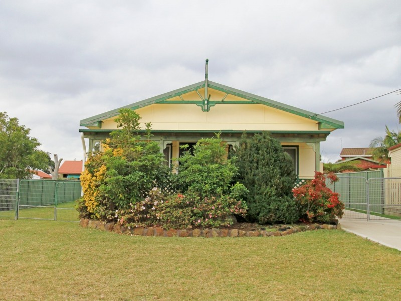 5 River Road, Sussex Inlet NSW 2540