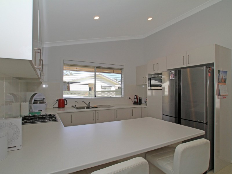 4/187 The Springs Road, Sussex Inlet NSW 2540