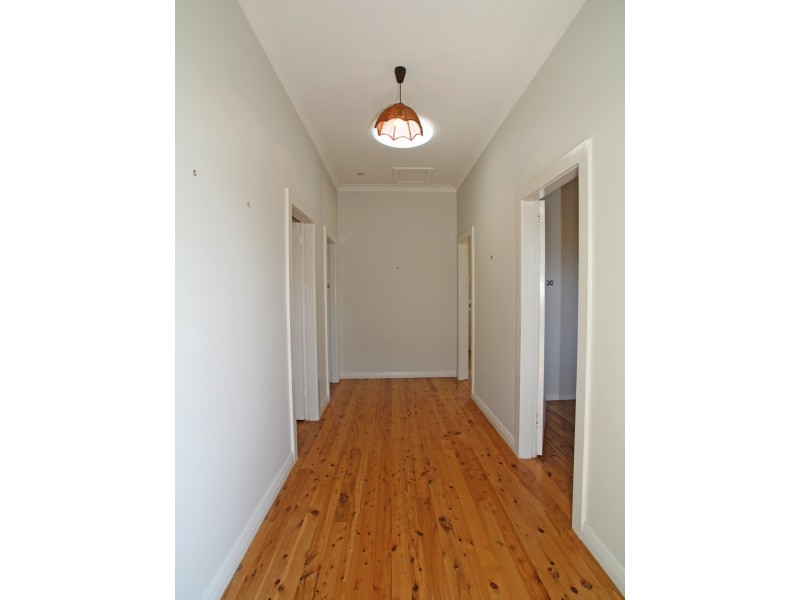 63 Sussex Inlet Road, Sussex Inlet NSW 2540