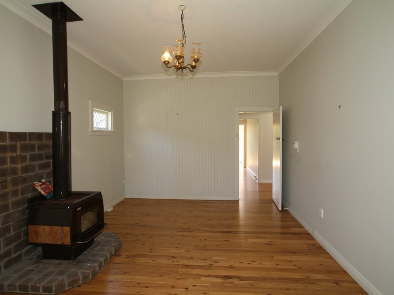 63 Sussex Inlet Road, Sussex Inlet NSW 2540
