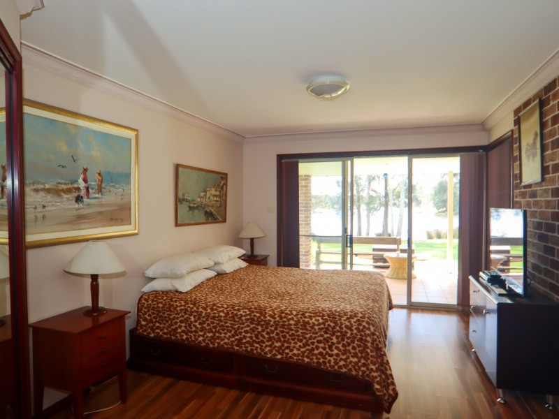 41 Ray Street, Sussex Inlet NSW 2540