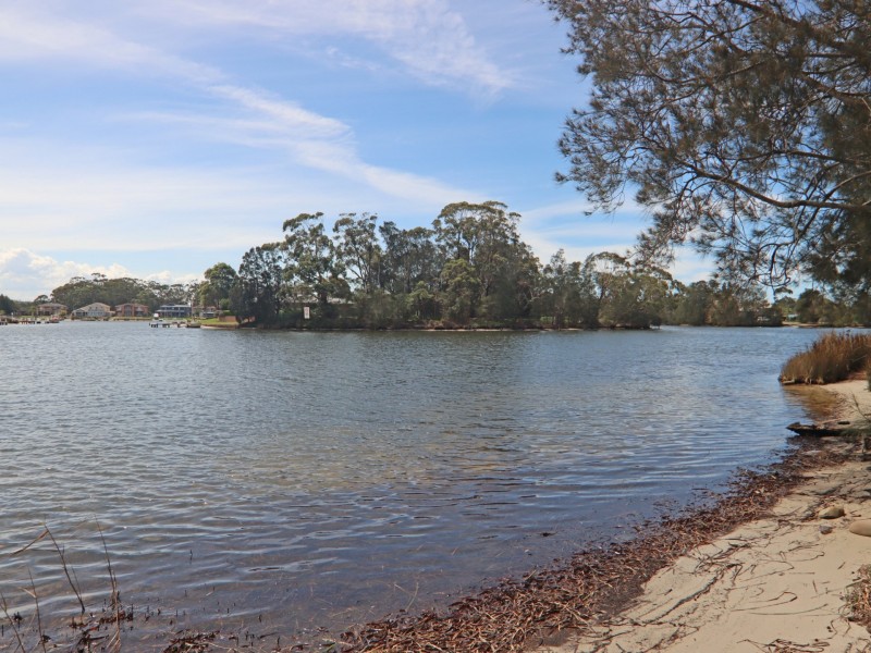 41 Ray Street, Sussex Inlet NSW 2540