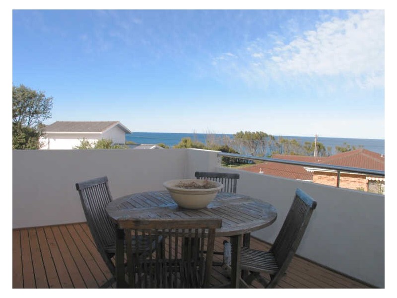 12 Surfway Avenue, Berrara NSW 2540