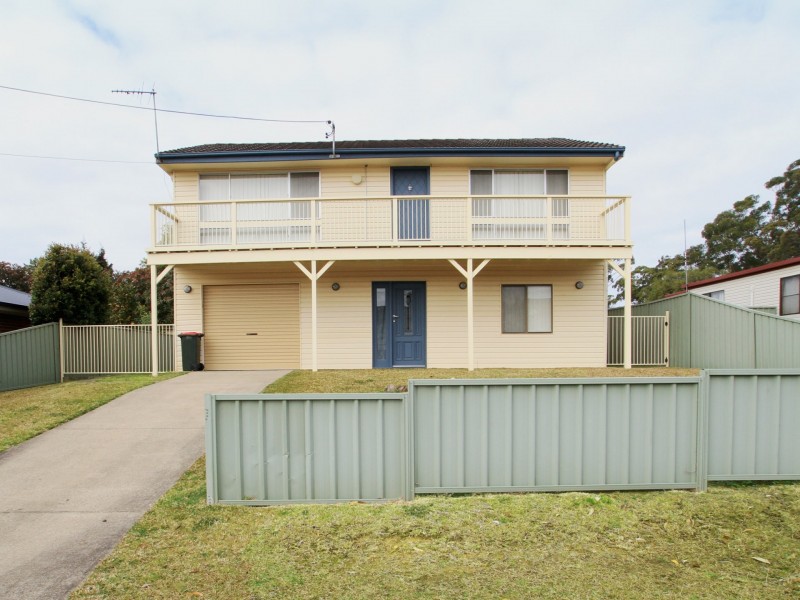 11 Coral Court, Sussex Inlet NSW 2540