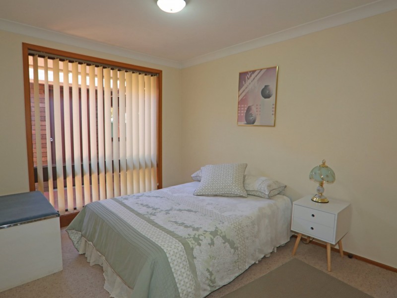 6 Tradewinds Avenue, Sussex Inlet NSW 2540