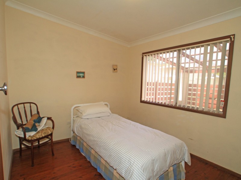 90 River Road, Sussex Inlet NSW 2540