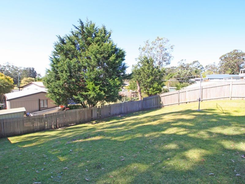 13 Ray Street, Sussex Inlet NSW 2540
