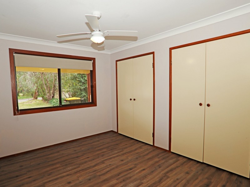 8 Pearl Close, Sussex Inlet NSW 2540