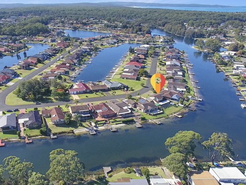 18 Cormorant Avenue, Sussex Inlet NSW 2540