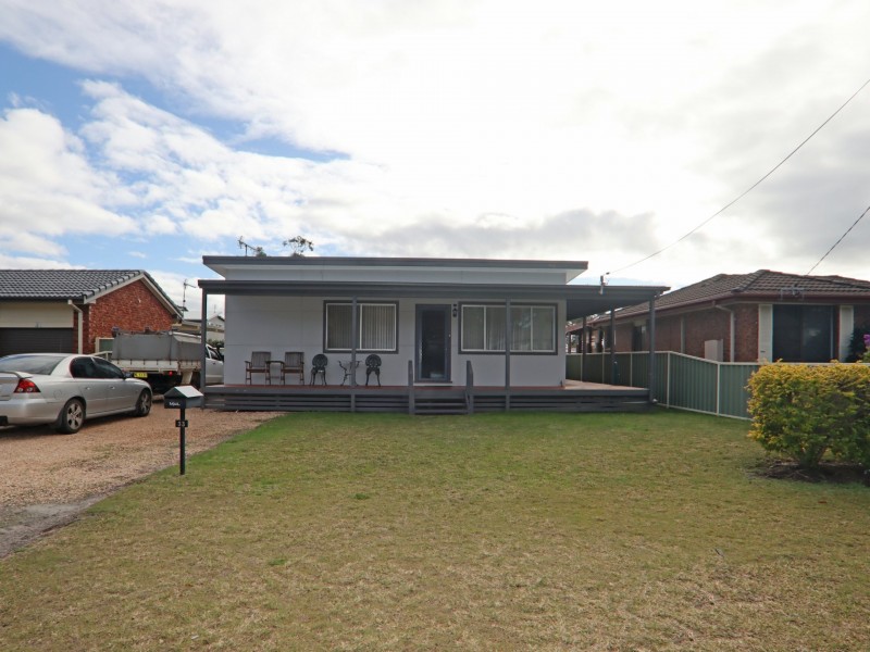 33 Ellmoos Avenue, Sussex Inlet NSW 2540