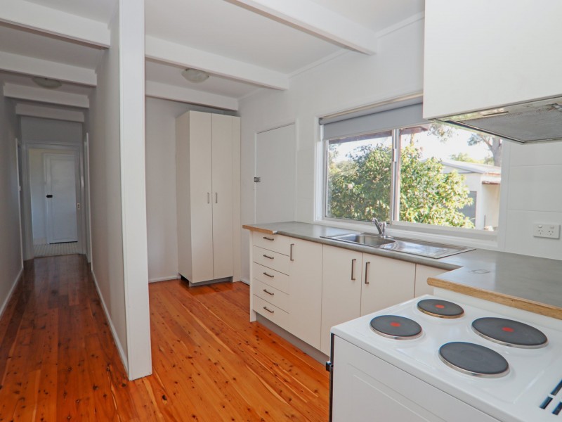 23 River Rd, Sussex Inlet NSW 2540