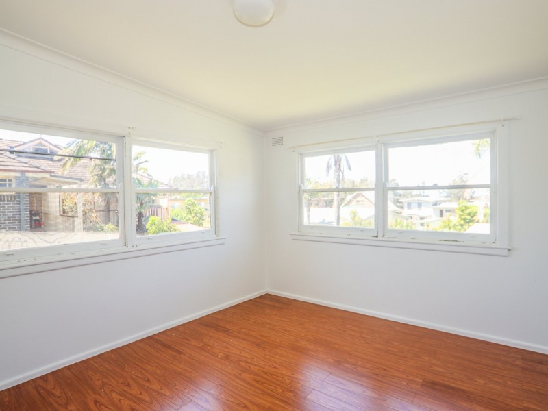 12 Lakeway Ave, Berrara NSW 2540