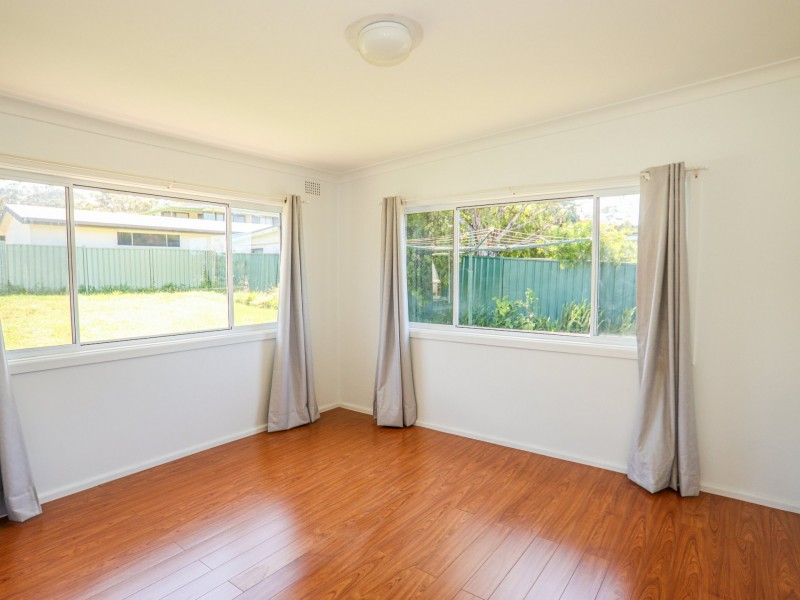 12 Lakeway Ave, Berrara NSW 2540