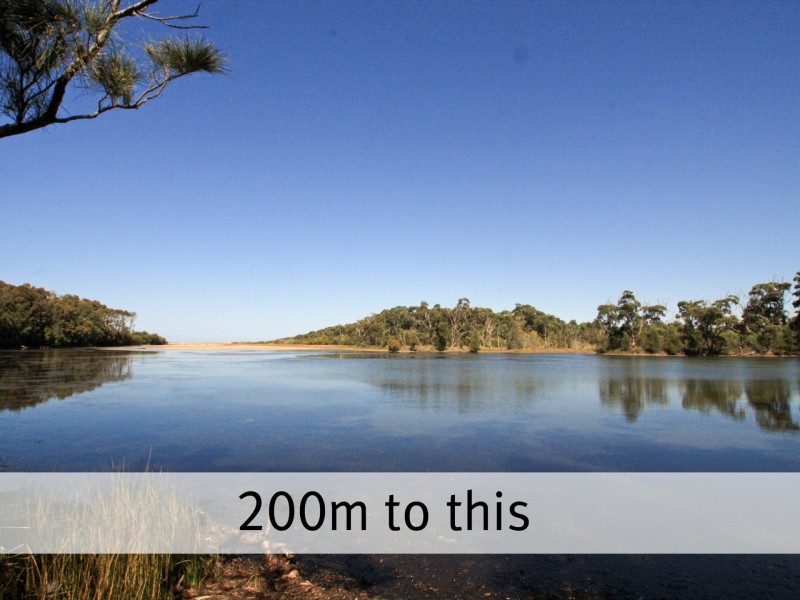 12 Lakeway Ave, Berrara NSW 2540