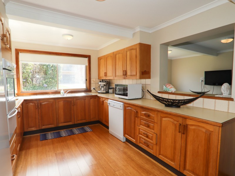 6 Beachway Avenue, Berrara NSW 2540