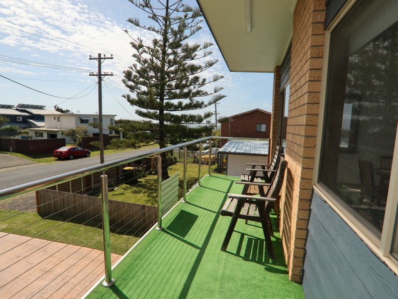 6 Beachway Avenue, Berrara NSW 2540