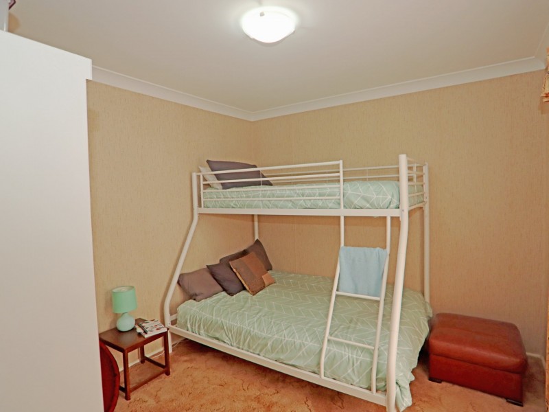 10 Alamein Road, Sussex Inlet NSW 2540