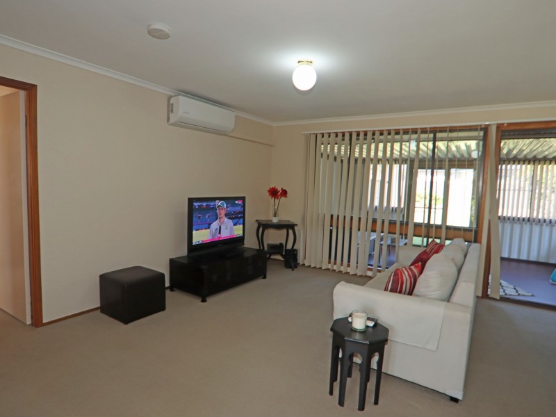 5 Greentree Avenue, Sussex Inlet NSW 2540