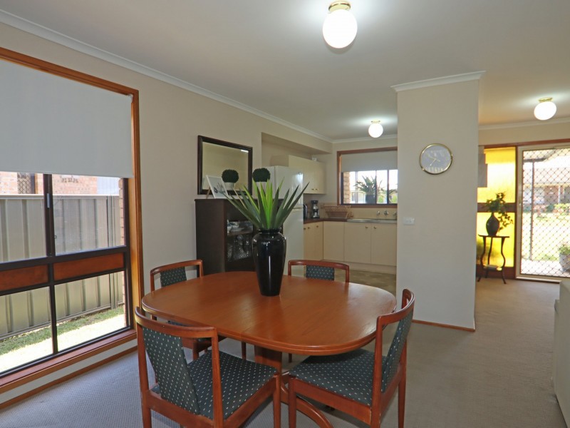 5 Greentree Avenue, Sussex Inlet NSW 2540